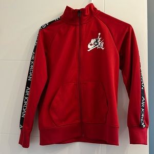 Boys Jordan classics jump man tricot jacket size: medium